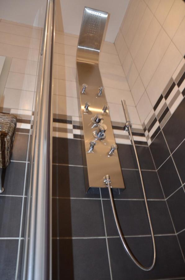 Le Moderne - Appartement Troyes Centre エクステリア 写真
